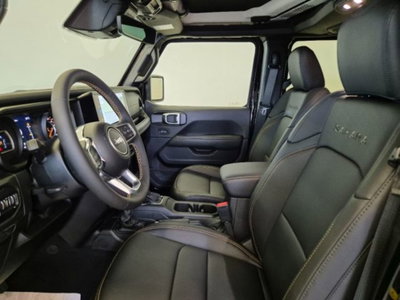 Jeep Wrangler Unlimited 2.0 Turbo Sahara (8)