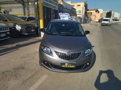 Lancia Ypsilon 1.0 FireFly 5 porte S&S Hybrid Gold Plus usata