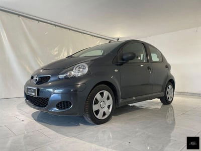 Toyota Aygo 1.0 12V VVT-i 5 porte Now Connect usata