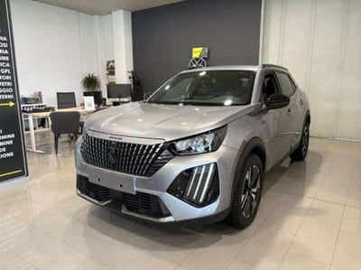 Peugeot 2008 1.2 puretech Allure s&s 100cv usata