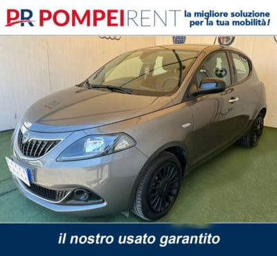Lancia Ypsilon 1.0 FireFly 5 porte S&S Hybrid Silver Plus usata