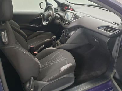 Peugeot 208 82 3 porte Allure usata
