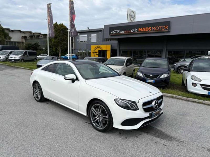 Mercedes-Benz Classe E Coupé 220 d 4Matic Business Sport