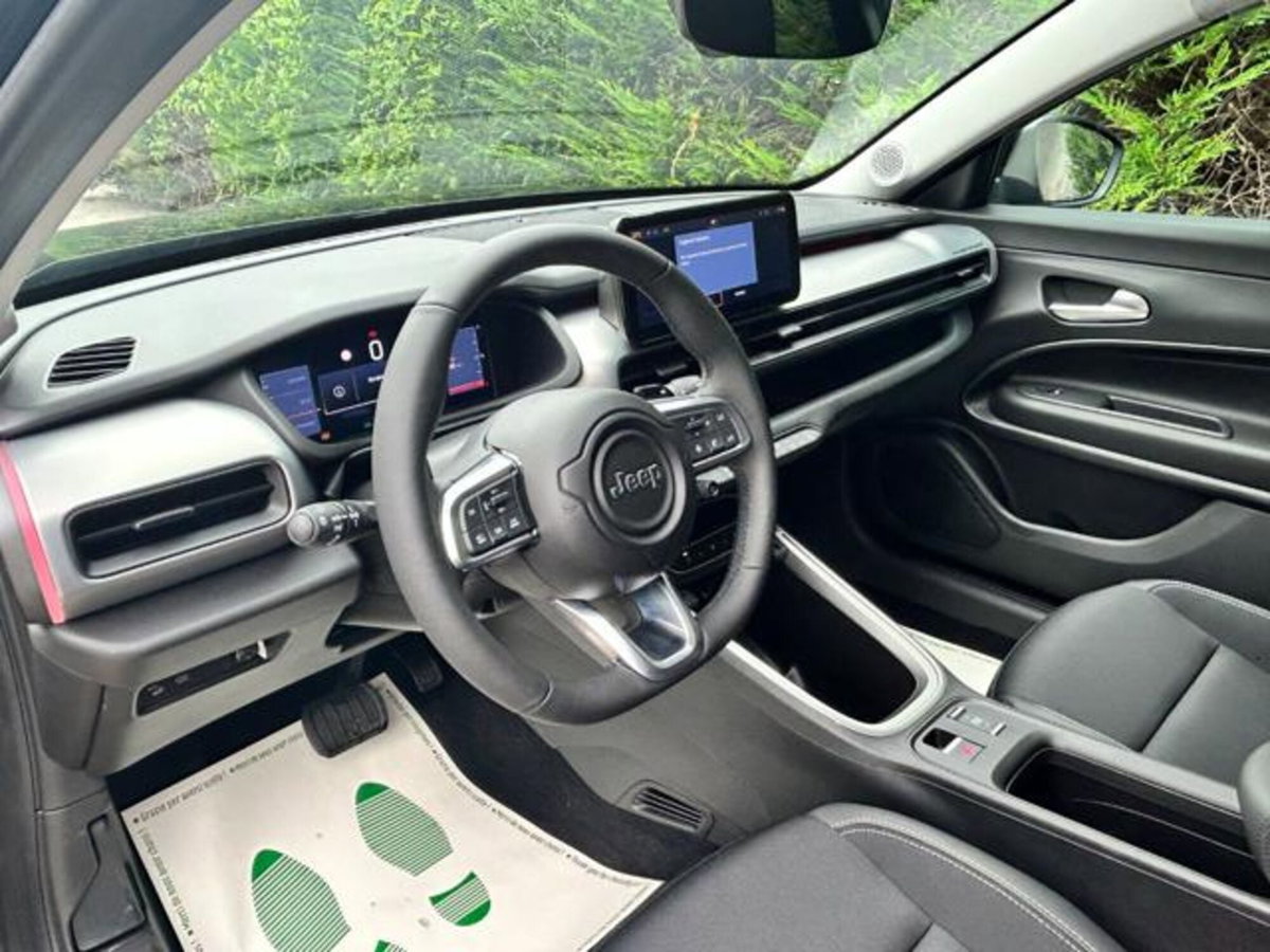 Jeep Avenger 1.2 turbo Summit fwd 100cv (11)