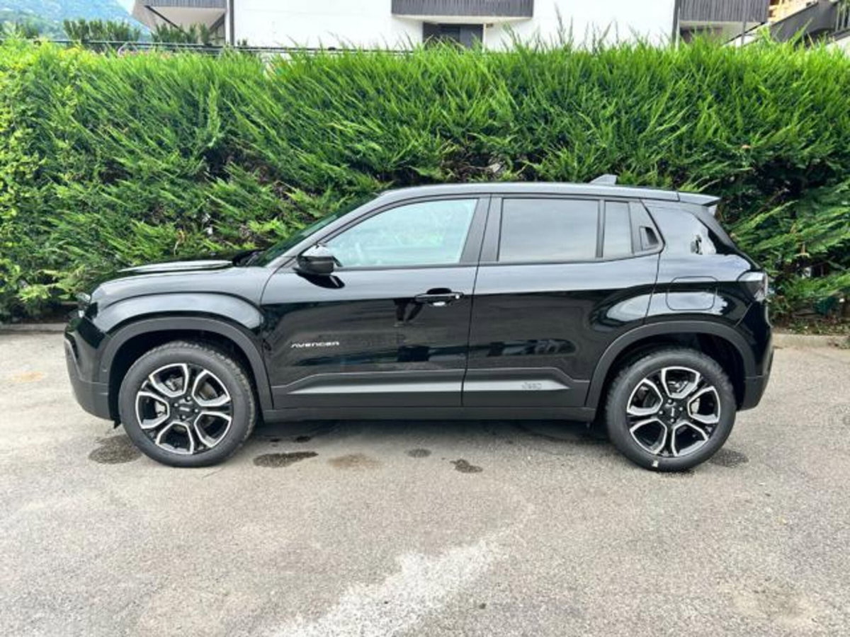 Jeep Avenger 1.2 turbo Summit fwd 100cv (3)