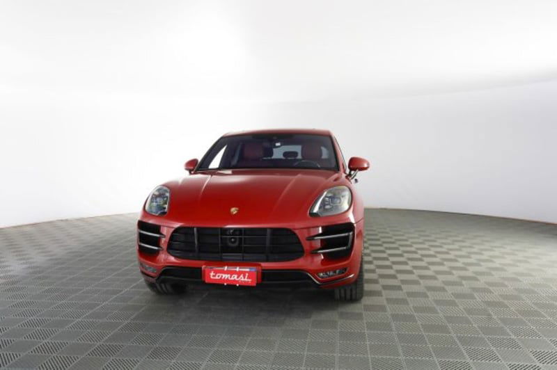 Porsche Macan Turbo Performance