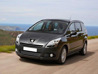 Peugeot 5008 1.6 HDi 115CV Allure usata