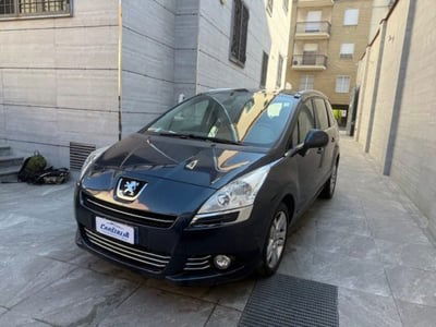 Peugeot 5008 1.6 HDi 115CV Allure usata