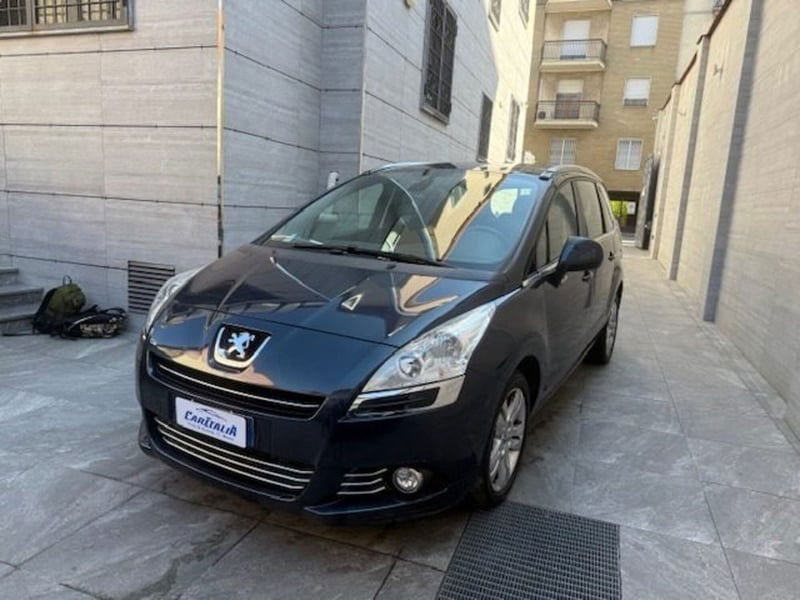 Peugeot 5008 1.6 HDi 115CV Allure