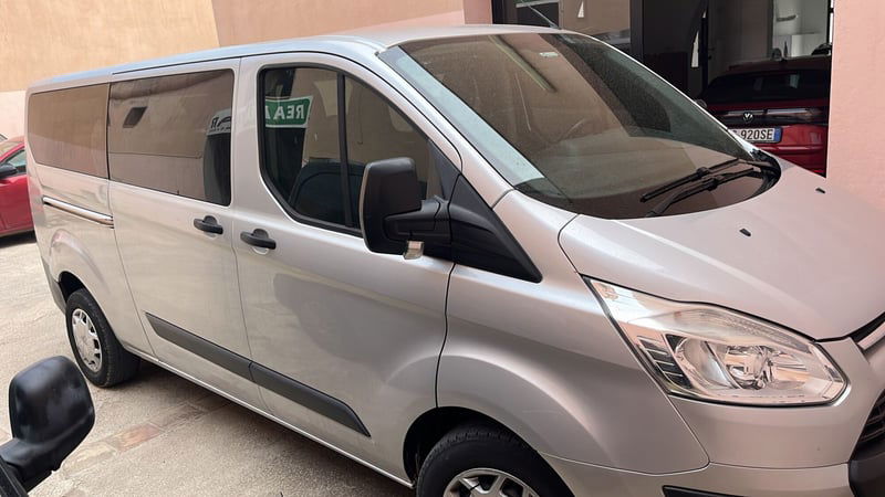 Ford Transit Custom Furgone 310 2.0 TDCi 130 PL Combi Trend