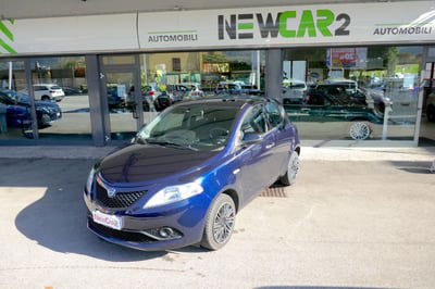 Lancia Ypsilon 1.2 69 CV 5 porte Platinum usata