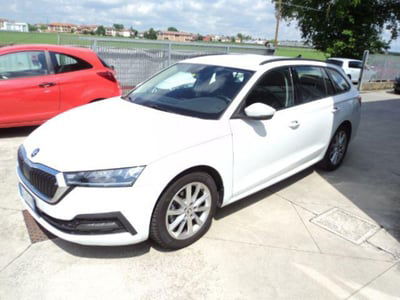 Skoda Octavia Station Wagon 2.0 TDI EVO SCR DSG Wagon Ambition usata