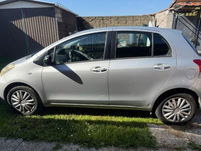 Toyota Yaris 1.3 5 porte M-MT Sol usata