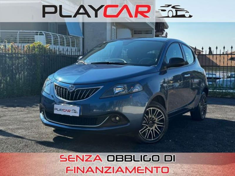 Lancia Ypsilon 1.0 FireFly 5 porte S&S Hybrid Ecochic Silver