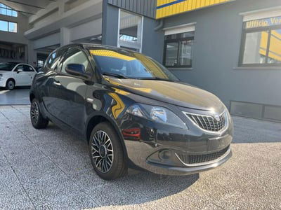 Lancia Ypsilon 1.2 69 CV 5 porte GPL Ecochic Alberta Ferretti nuova