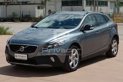 Volvo V40 Cross Country D2 Kinetic usata