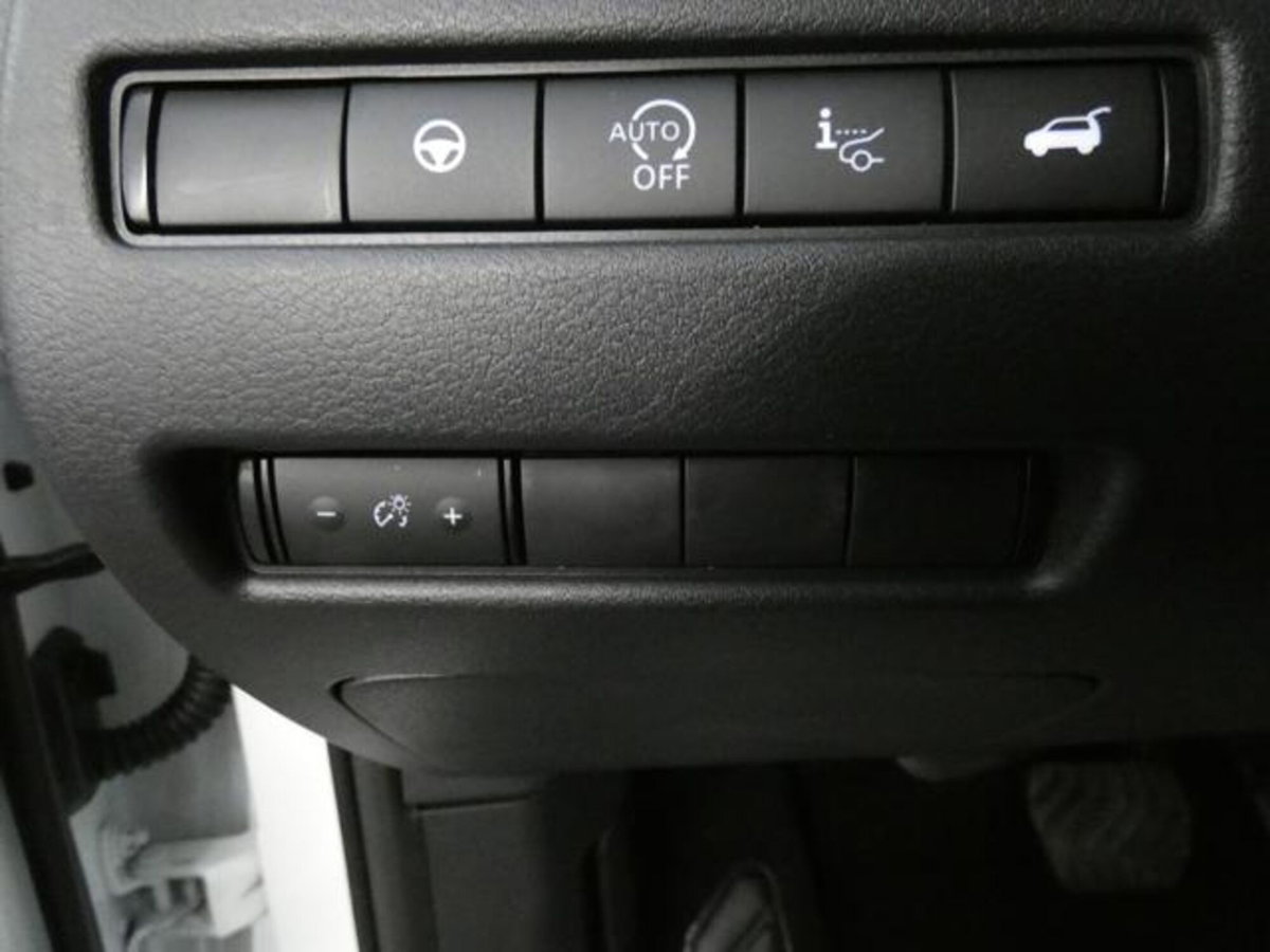 Nissan Qashqai 1.3 mhev N-Connecta 4wd 158cv xtronic (14)