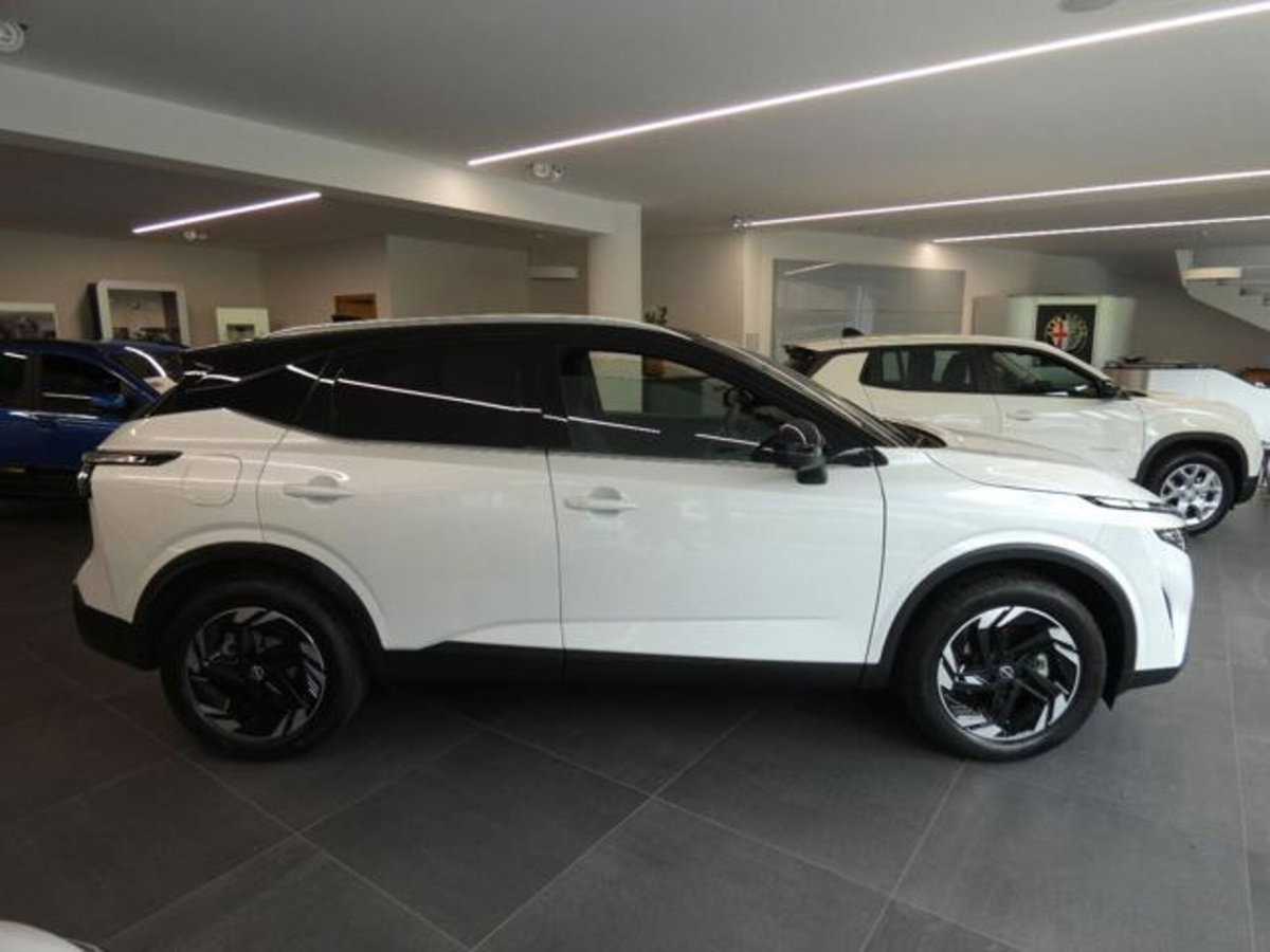 Nissan Qashqai 1.3 mhev N-Connecta 4wd 158cv xtronic (7)