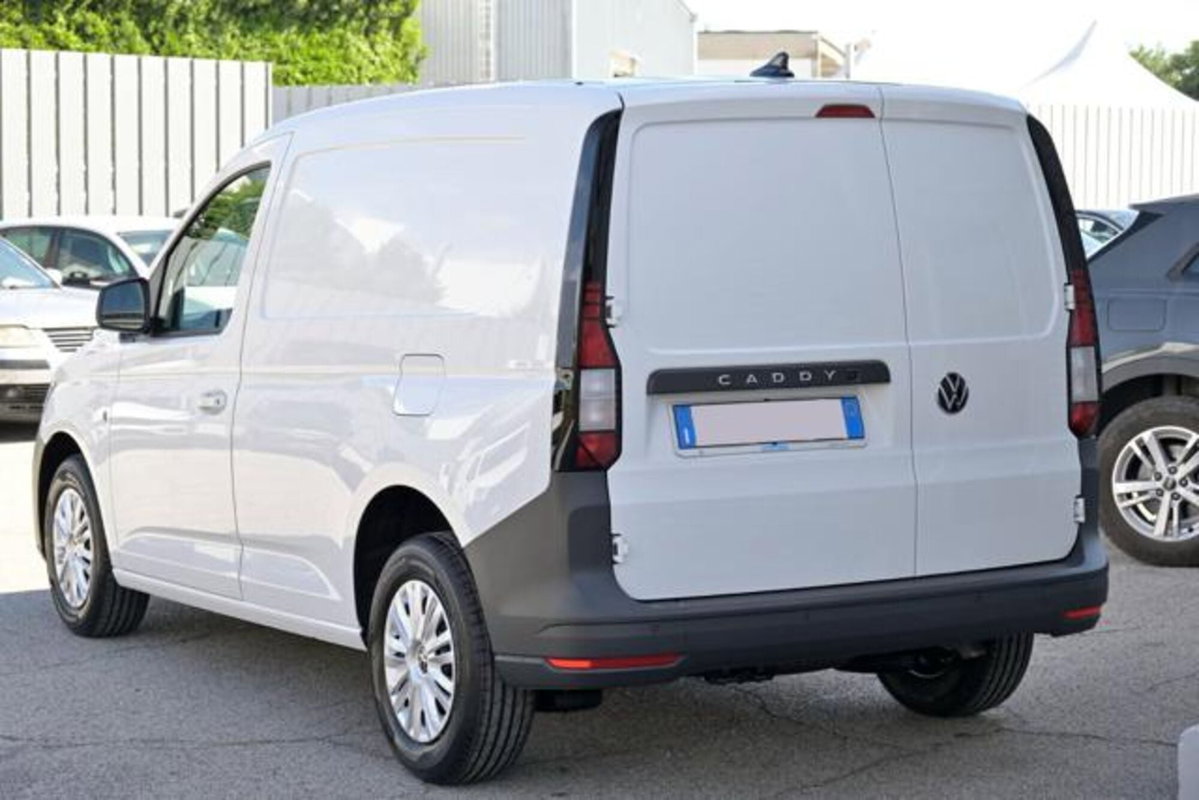 Volkswagen Veicoli Commerciali Caddy Furgone cargo maxi 2.0 tdi scr 102cv Business (3)