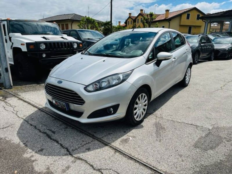 Ford Fiesta 1.5 TDCi 75CV 5 porte