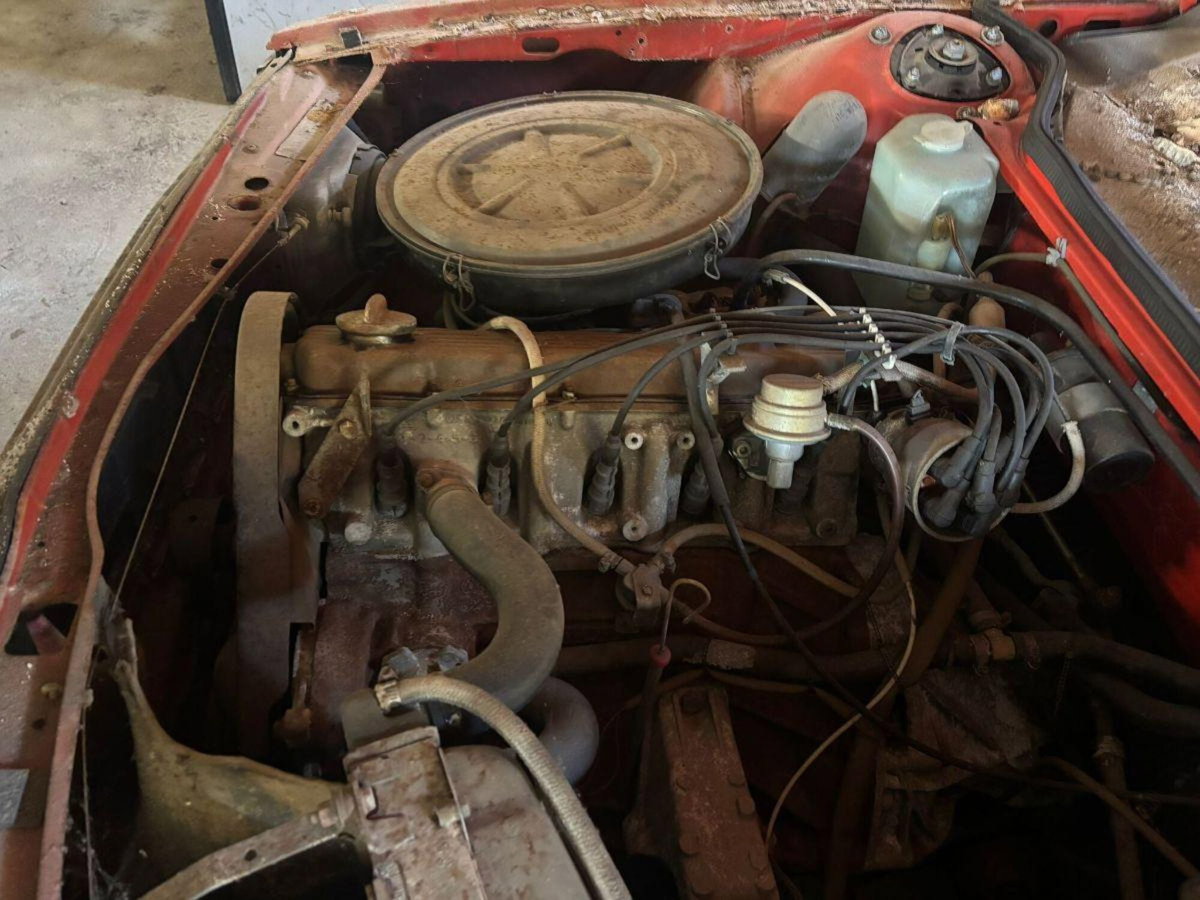 Audi 100 2.1i 4 porte CD 5E (15)