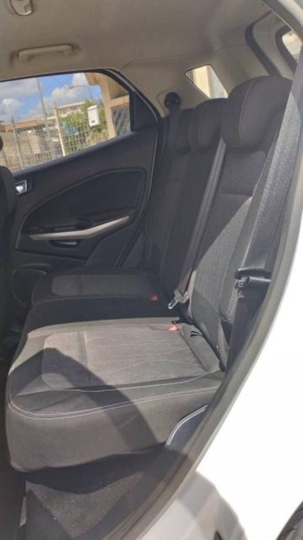 Ford EcoSport 1.5 TDCi 100 CV Start&Stop ST-Line Plus (11)