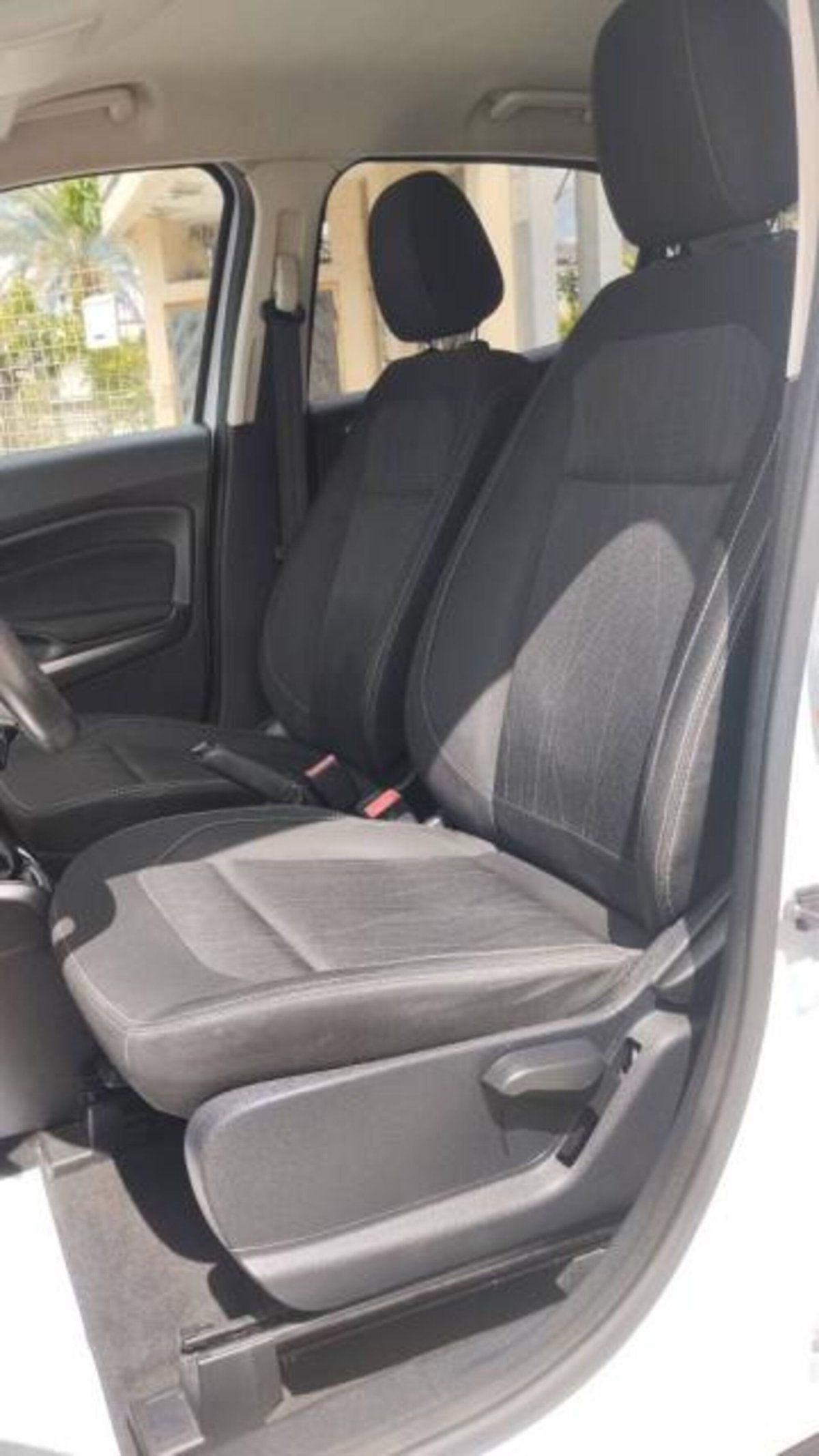 Ford EcoSport 1.5 TDCi 100 CV Start&Stop ST-Line Plus (9)