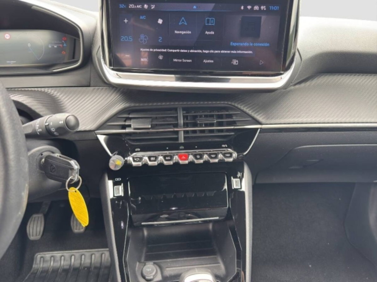 Peugeot 2008 1.2 puretech Allure s&s 100cv (15)