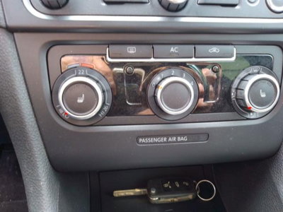 Volkswagen Golf 2.0 TDI 140CV DPF 5p. Highline (5)
