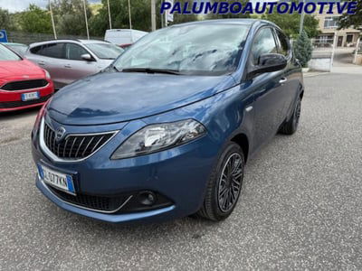 Lancia Ypsilon 1.0 FireFly 5 porte S&S Hybrid Ecochic Gold usata