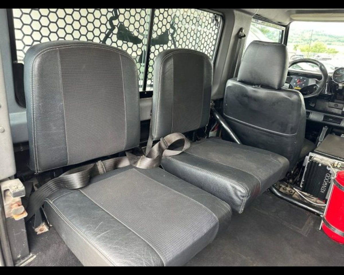 Land Rover Defender 90 2.5 Td5 Station Wagon S (19)