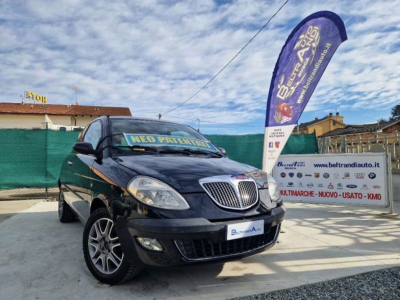 Lancia Ypsilon 1.2 69 CV Platino