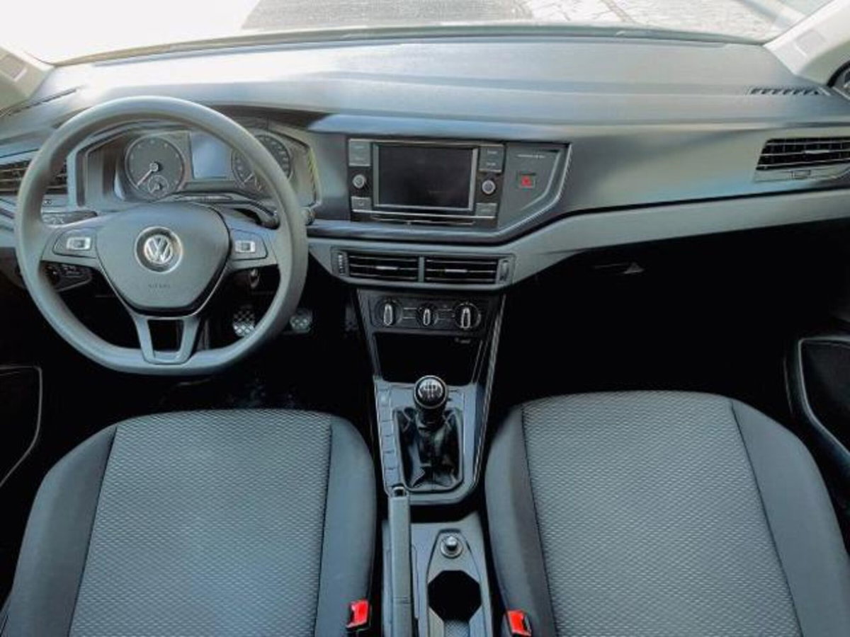 Volkswagen Polo 1.0 EVO 5p. Trendline BlueMotion Technology (2)