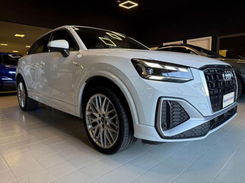 Audi Q2 Q2 35 TDI quattro S tronic S line Edition