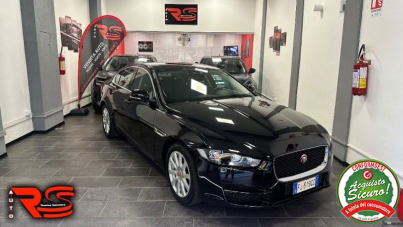 Jaguar XE 2.0 D Turbo 180CV aut. Pure
