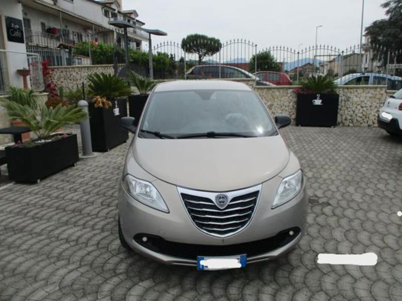 Lancia Ypsilon 1.2 69 CV 5 porte GPL Ecochic Gold