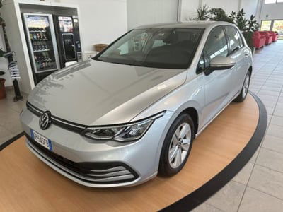 Volkswagen Golf 2.0 TDI 150 CV DSG SCR Life usata