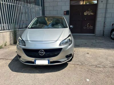 Opel Corsa 1.2 5 porte usata