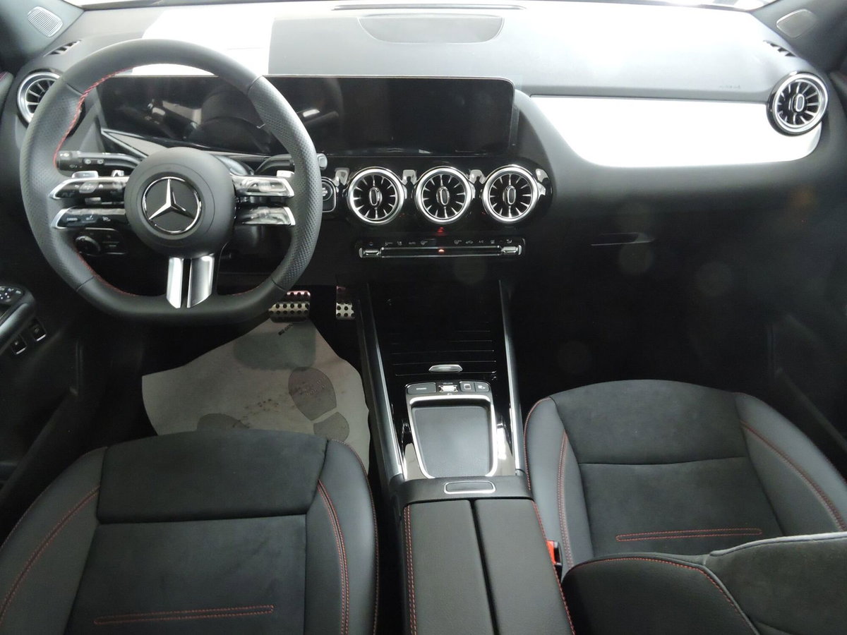Mercedes-Benz GLA SUV 250 e phev AMG Line Advanced Plus auto (10)