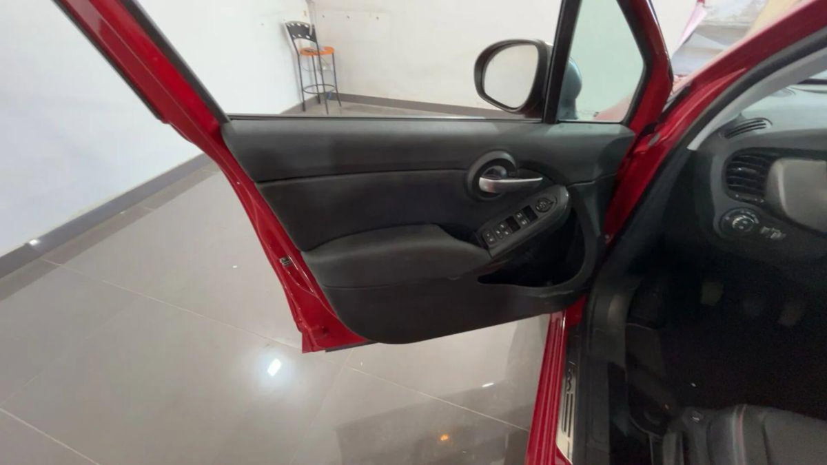 Fiat 500X 1.3 MultiJet 95 CV S-Design City (7)