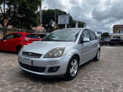 Ford Fiesta 1.2 16V 5p. Titanium usata