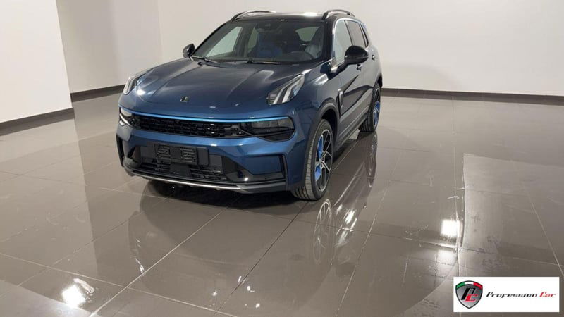 Lynk & Co 01 01 1.5 td phev