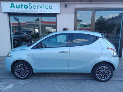 Lancia Ypsilon 1.0 FireFly 5 porte S&S Hybrid Gold Plus usata