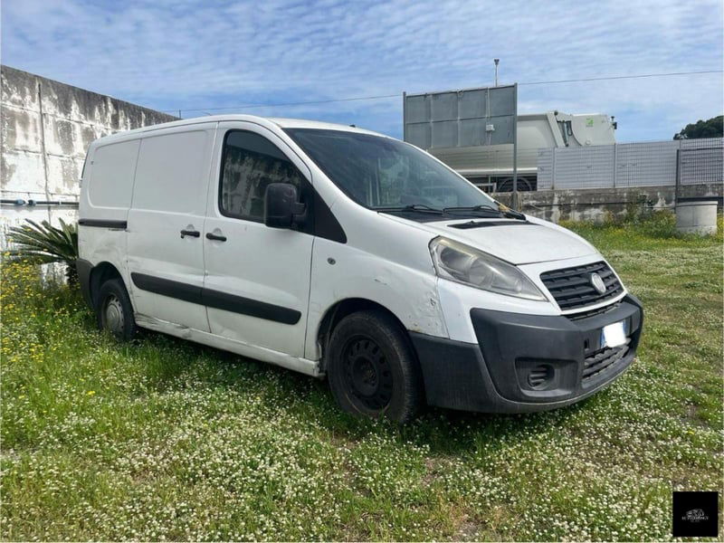 Fiat Scudo Furgone 2.0 MJT PL-TA Furgone Vetrato Maxi 12q. Comfort