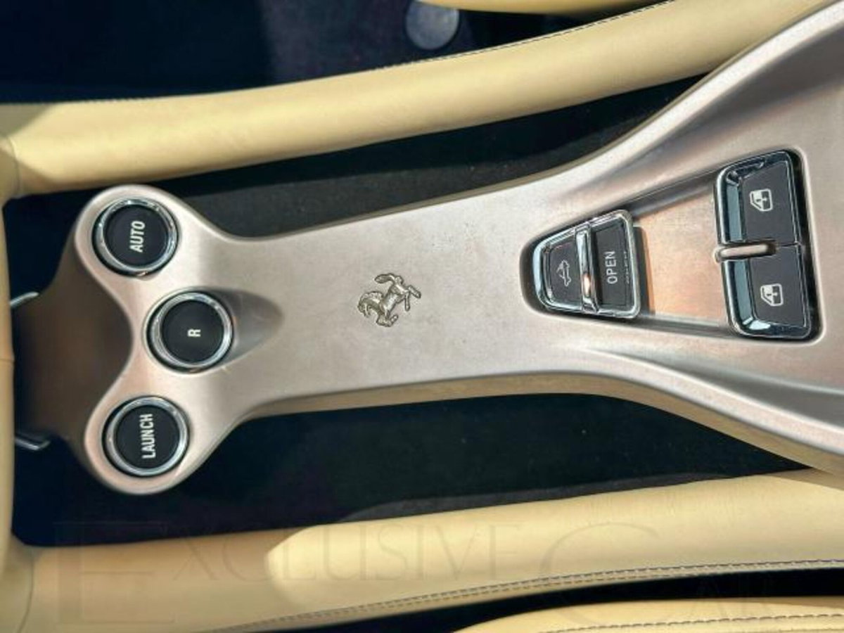 Ferrari California Spider California DCT (11)