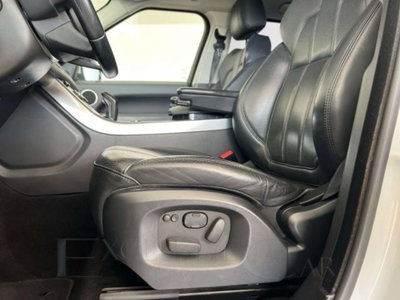 Land Rover Range Rover Sport 3.0 TDV6 HSE (10)