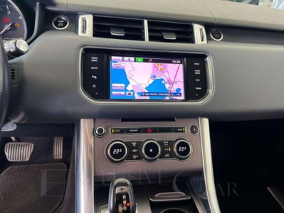 Land Rover Range Rover Sport 3.0 TDV6 HSE (11)