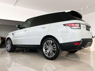 Land Rover Range Rover Sport 3.0 TDV6 HSE (3)