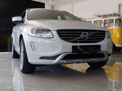 Volvo XC60 D4 AWD Business usata