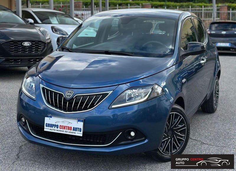 Lancia Ypsilon 1.0 FireFly 5 porte S&S Hybrid Gold Plus